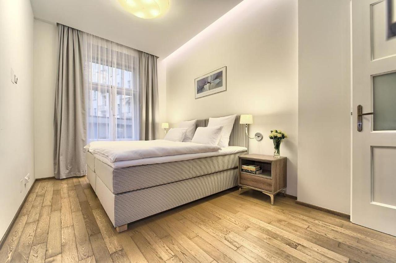 Krizovnicka Apartment Прага Экстерьер фото